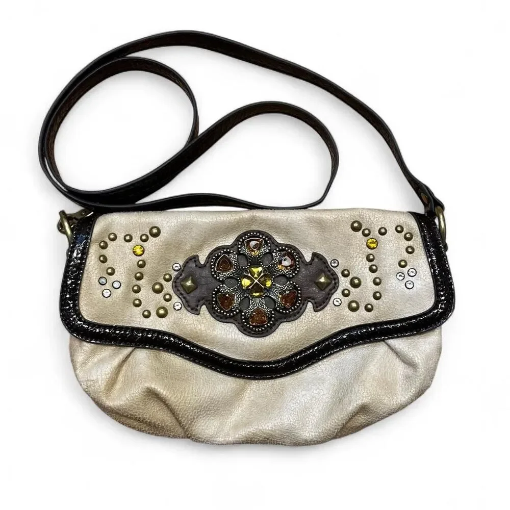 Unbranded Women's Cream and Gold Bag